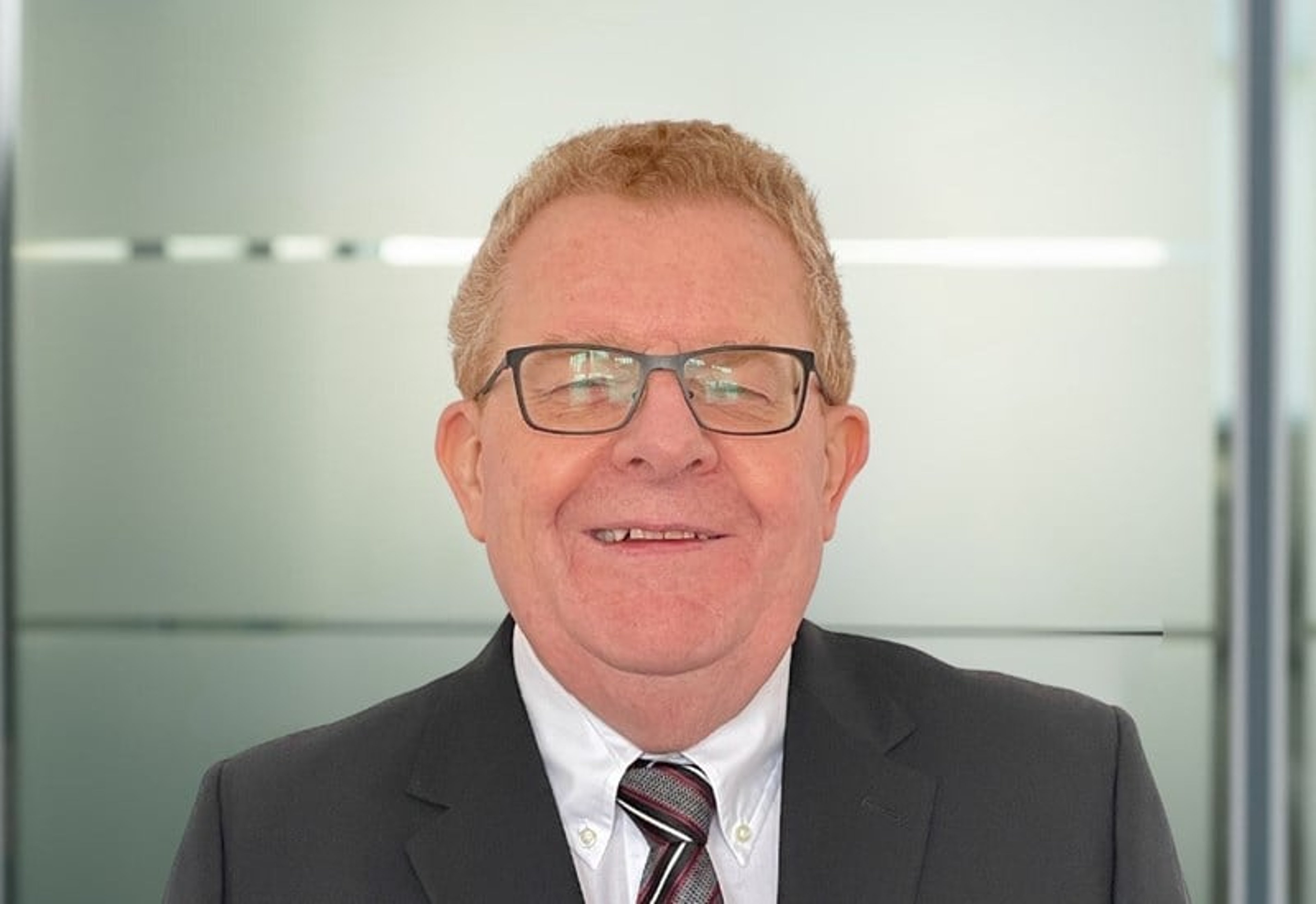 Stephen Abbotts Headshot